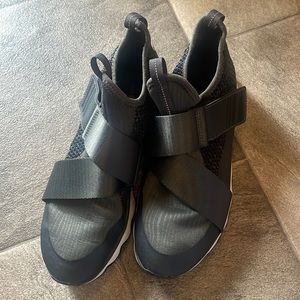 Sorel Women’s Kinetic Sneaker